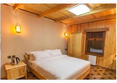 A bedroom in a motel