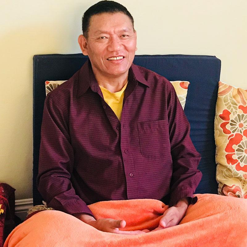 噶瑪撒巴上師 ( Karma Shadpa Lama )